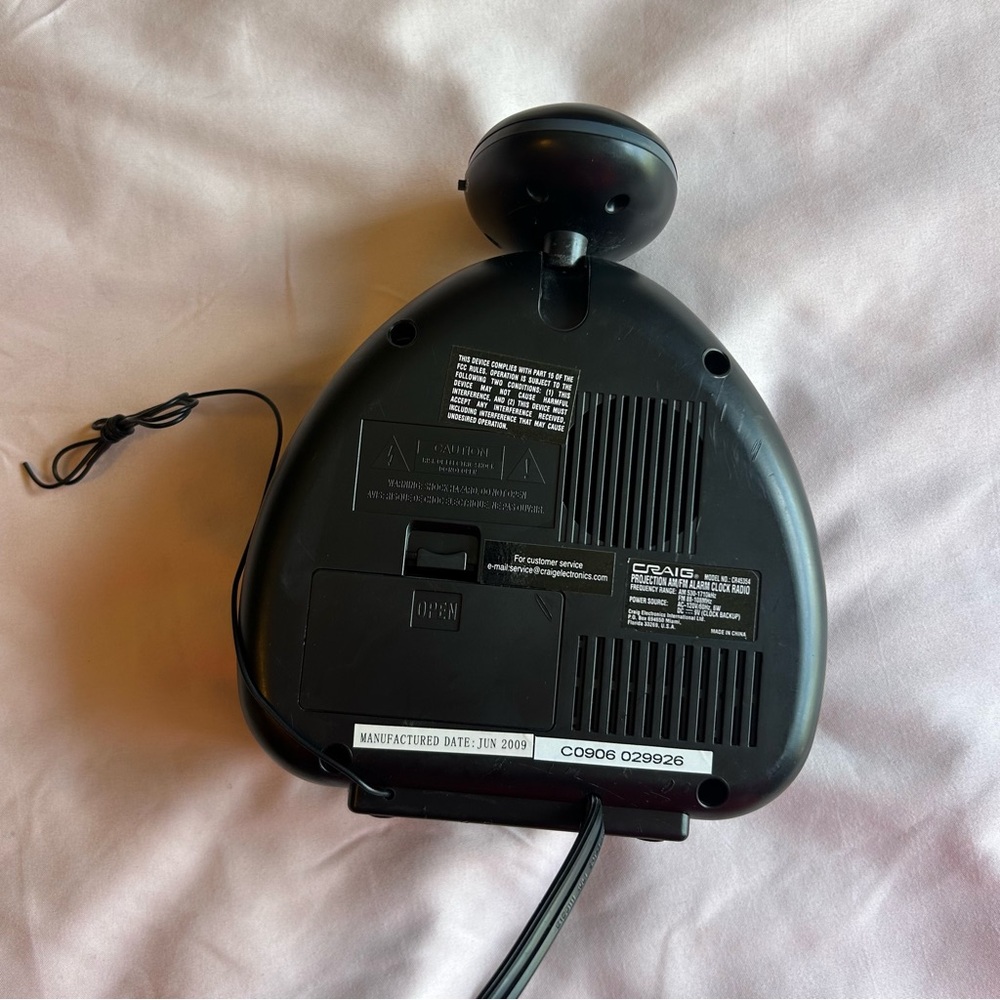 Craig Projection Alarm Clock — Good Condition - Picture 6 of 7